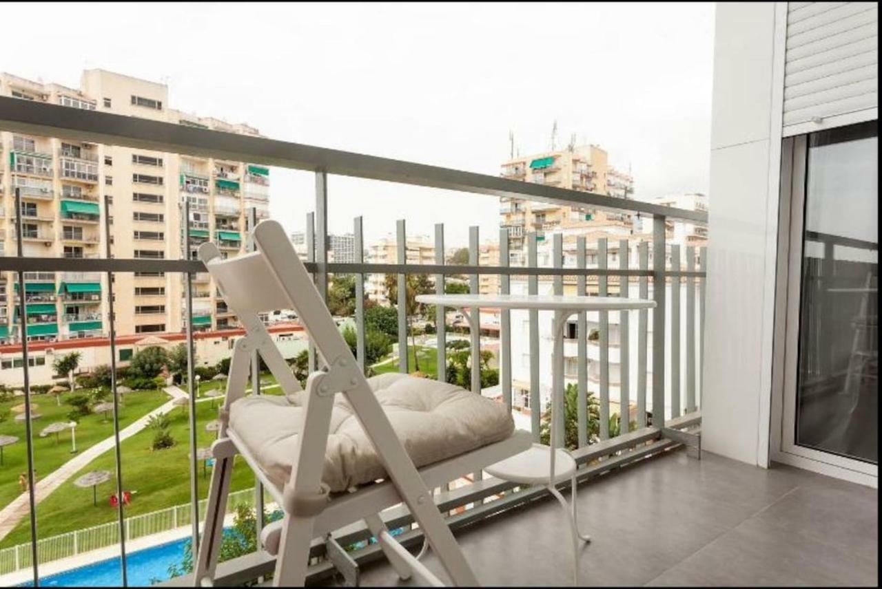 M1 403 Frontal Al Mar Vistas Terraza Y Wifi Lejlighed Benalmádena Eksteriør billede
